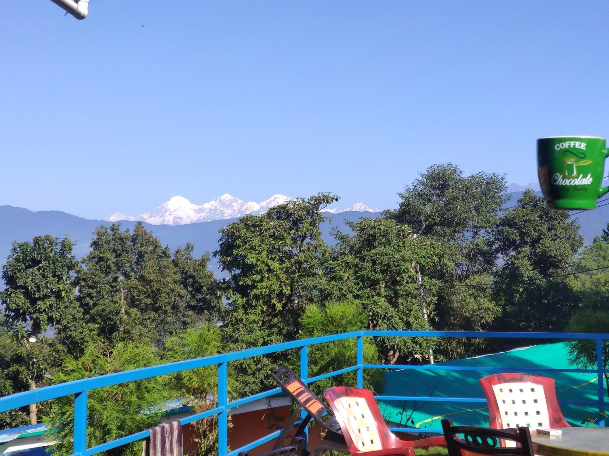 Chareli Resort Нагаркот Екстер'єр фото
